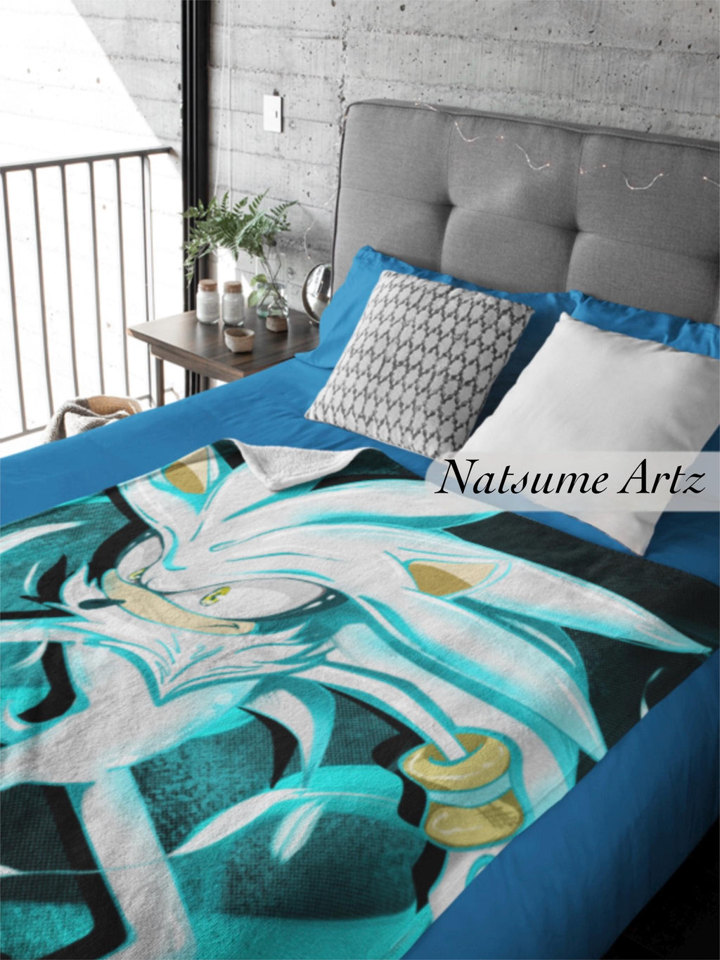 Soft Silver Blanket: Comfortable Throw Blanket