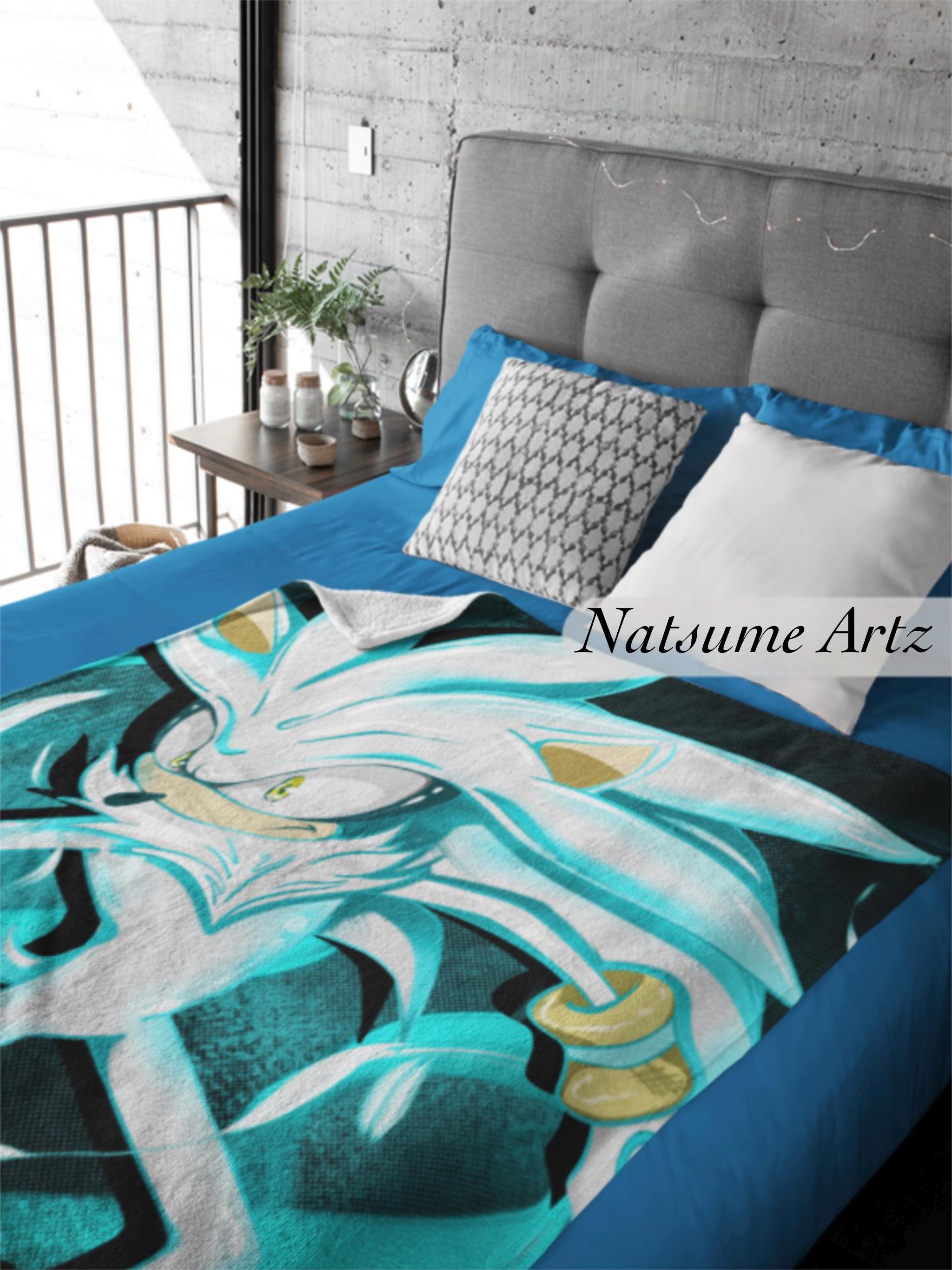 Soft Silver Blanket: Comfortable Throw Blanket